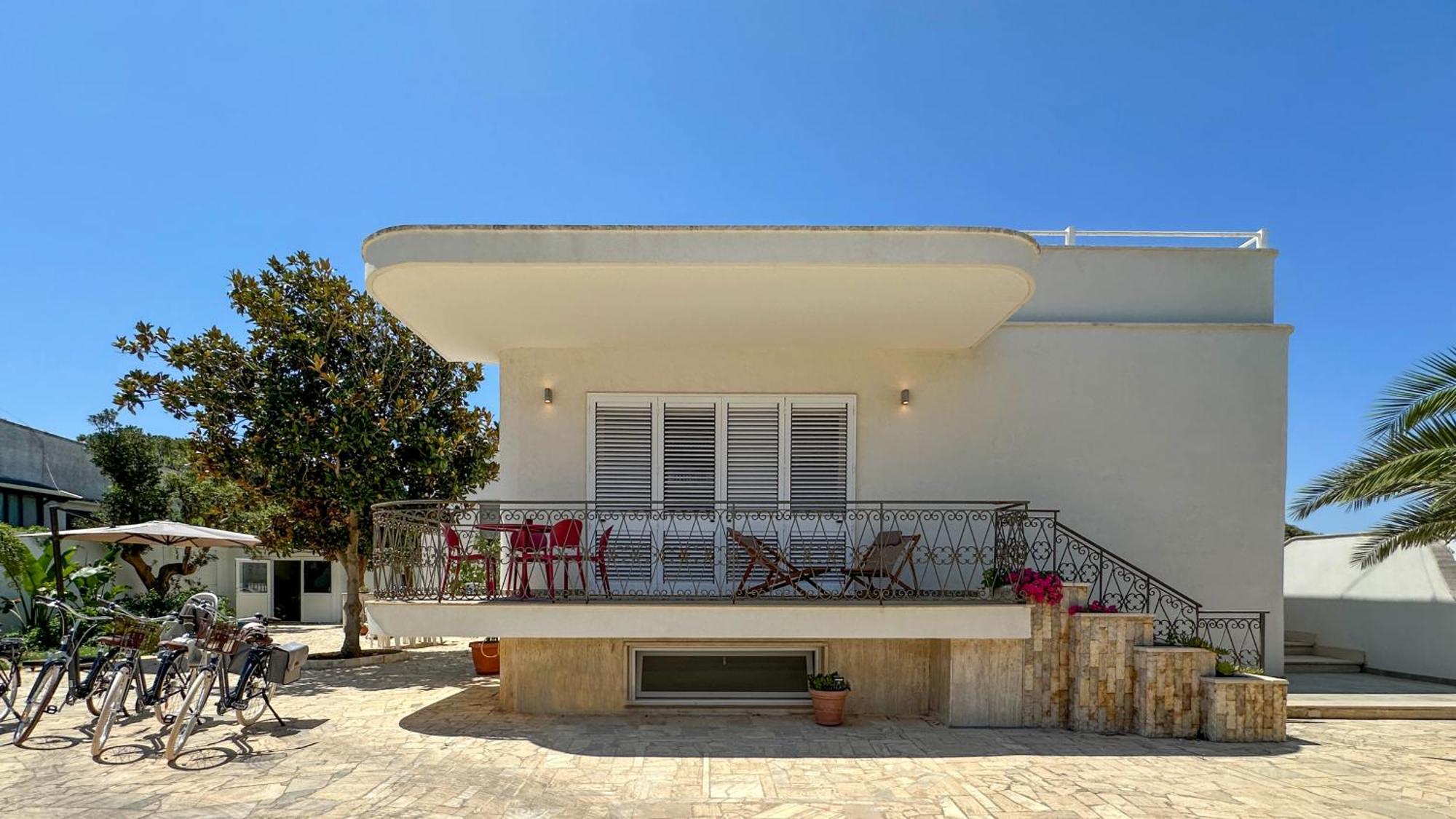 Flowing House Brindisi Extérieur photo